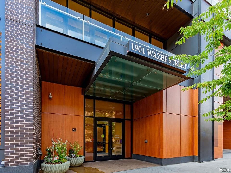 McGregor Square Residence