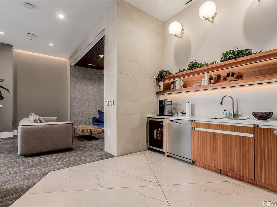 McGregor Square Residence — photo 8